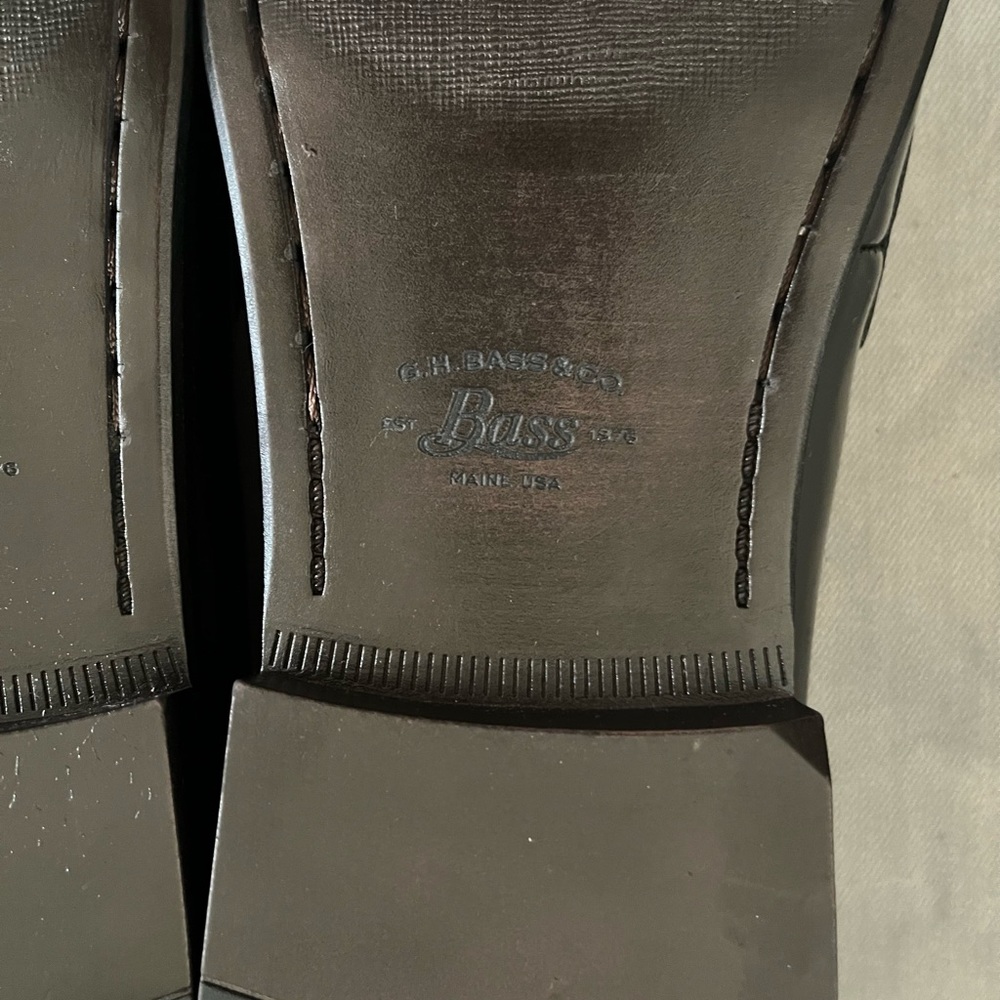 G.H. Bass and Co. Larson Weejuns Loafers - Picture 10 of 10